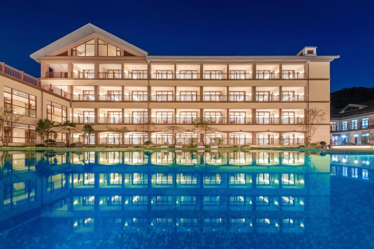 Novotel Qiandao Lake Chun'an Exteriör bild