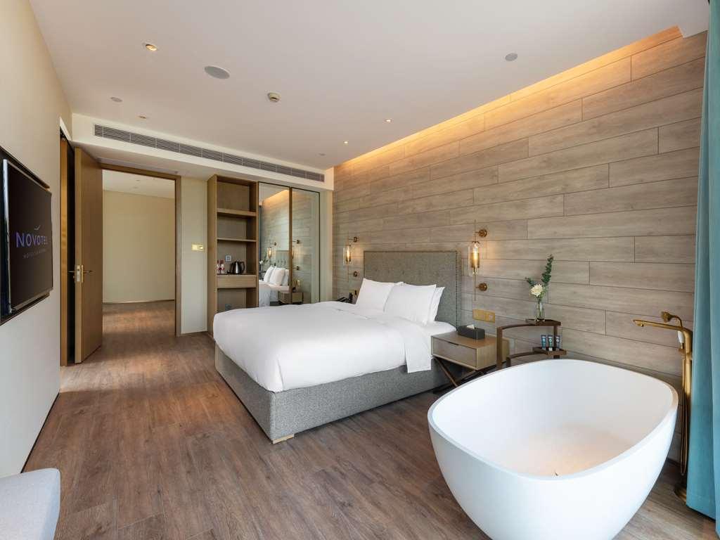 Novotel Qiandao Lake Chun'an Rum bild