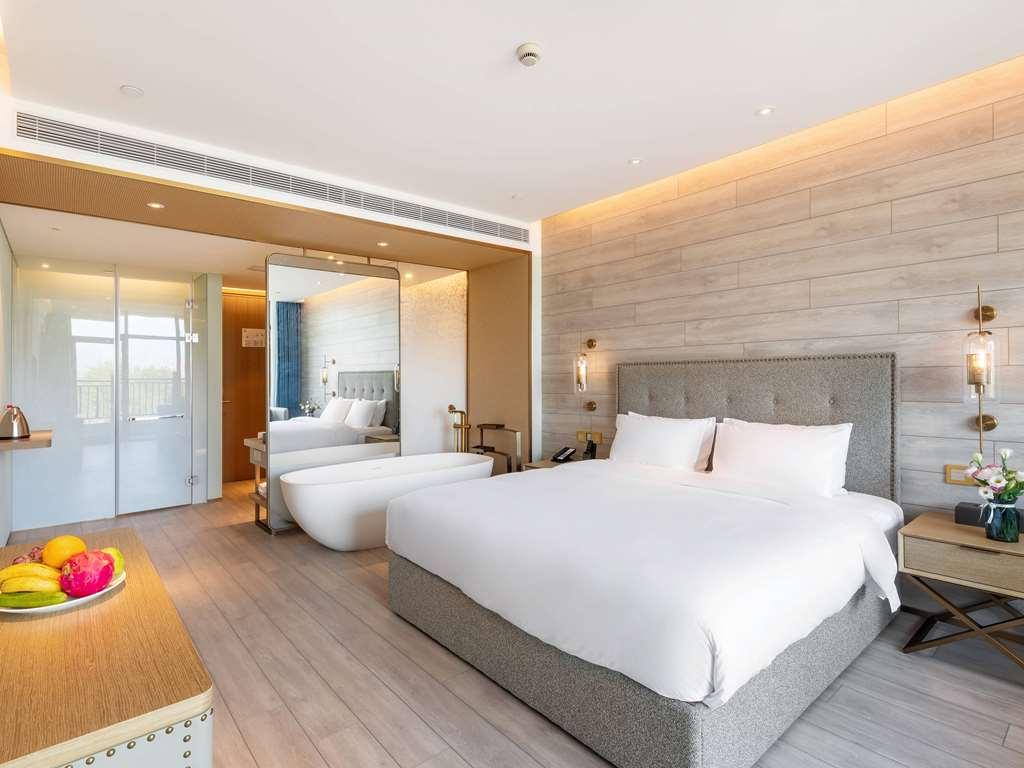 Novotel Qiandao Lake Chun'an Rum bild